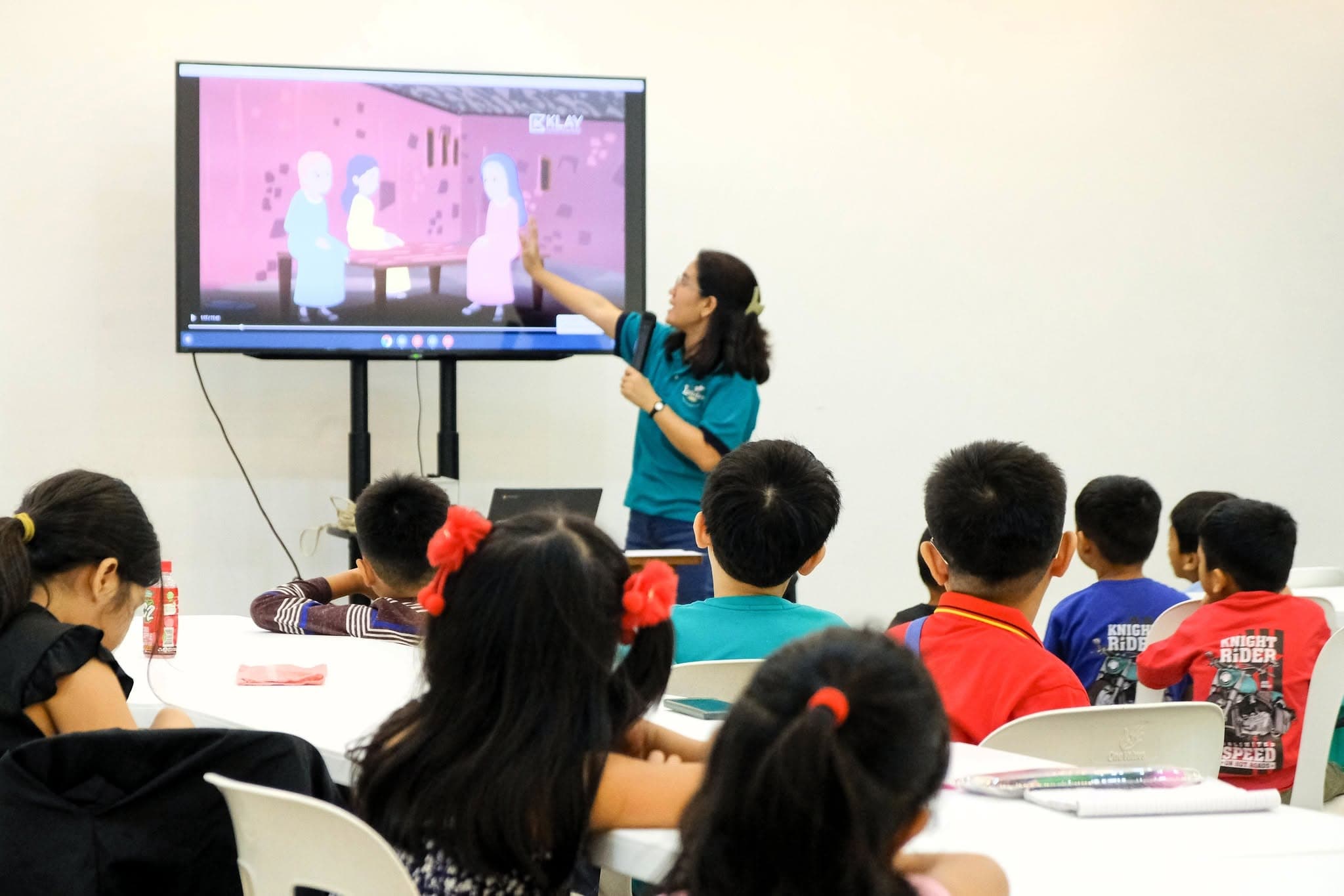 Life Kids learning together at New Life Catbalogan